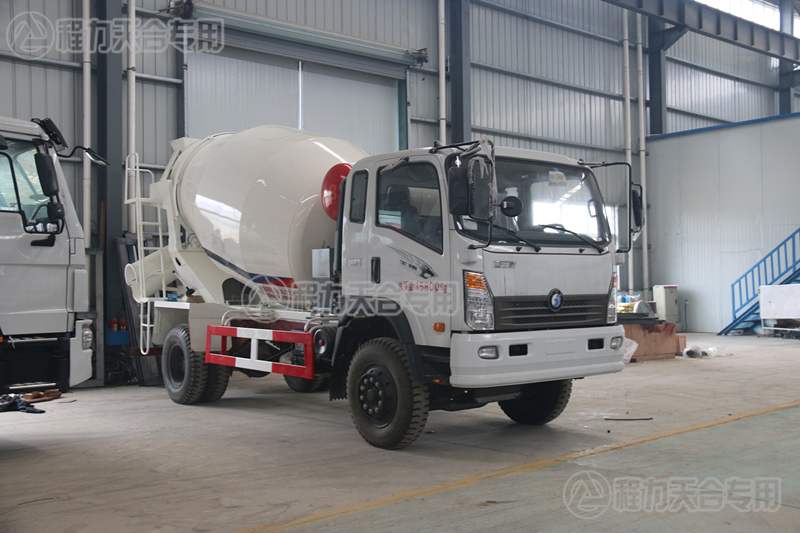 重汽王牌攪拌車