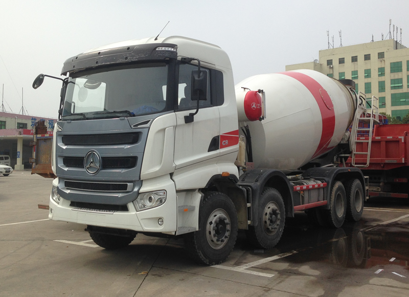 三一8方攪拌車
