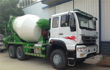  黃河少帥12方攪拌車