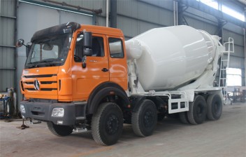  北奔18方水泥攪拌車