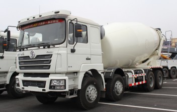陜汽德龍16方水泥攪拌車