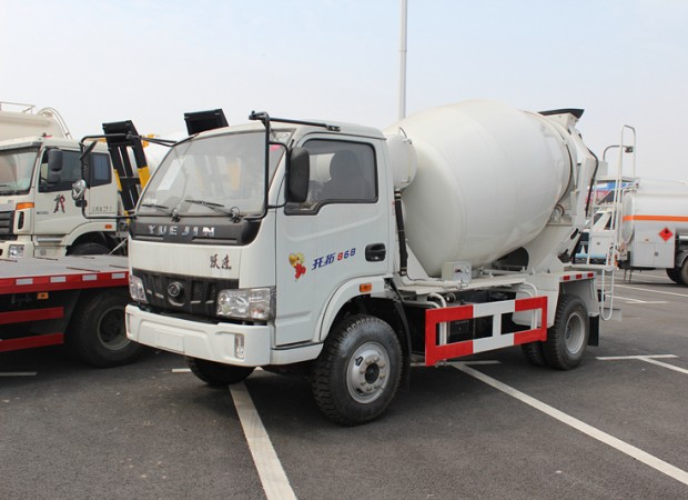 躍進2方隧道攪拌車