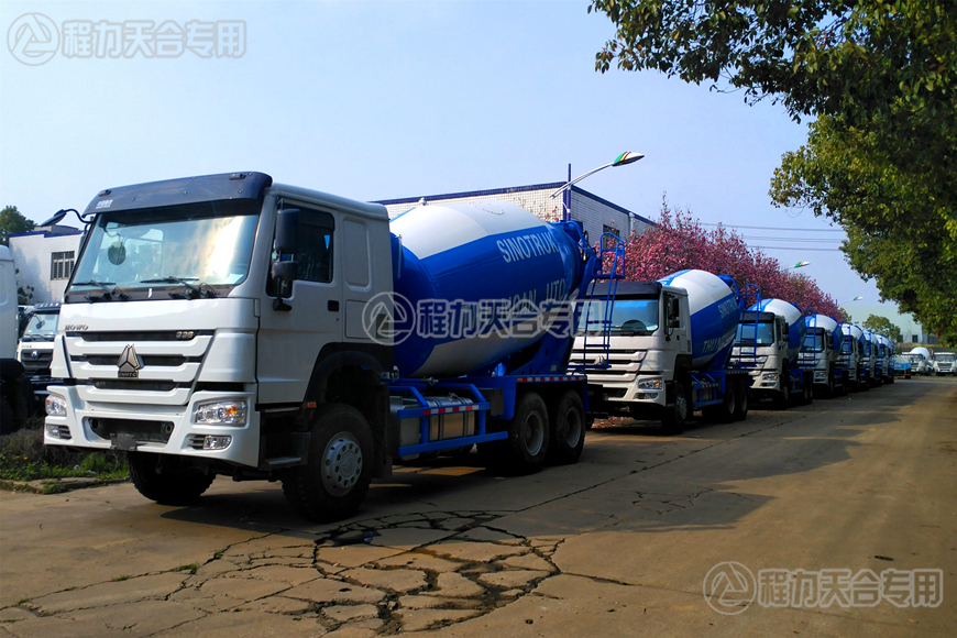 中國重汽豪沃攪拌車