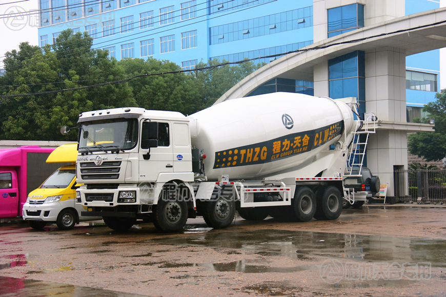 陜汽德龍攪拌車(chē)