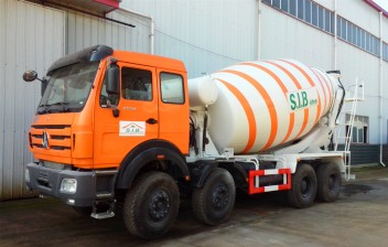 北奔16方水泥攪拌車