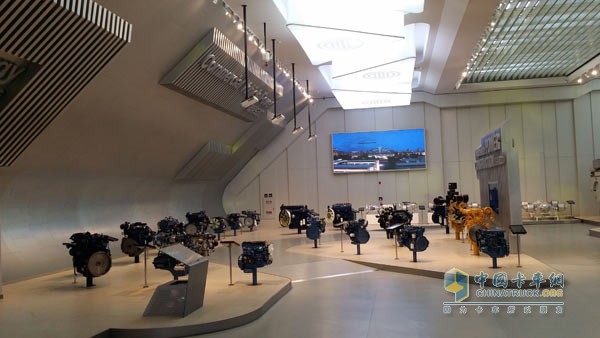 濰柴2016年動力產品升級技術研討會產品展出