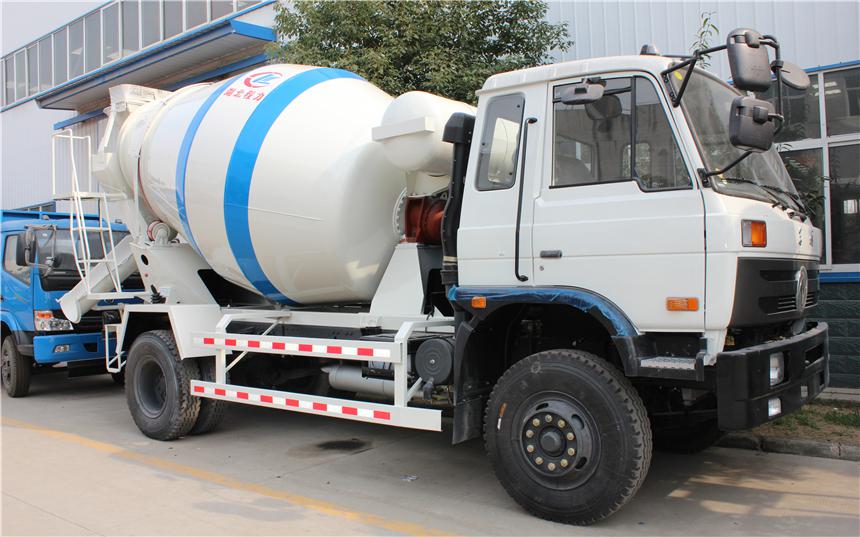 東風(fēng)單橋6方水泥攪拌車左側(cè)臉部圖片