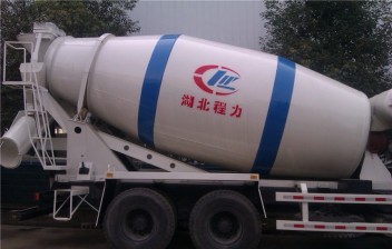 東風(fēng)攪拌車圖片1