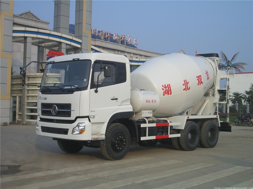 東風(fēng)攪拌車展示圖8