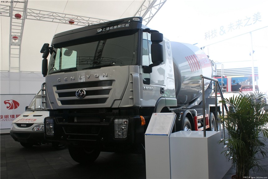 紅巖杰獅攪拌車展示圖6