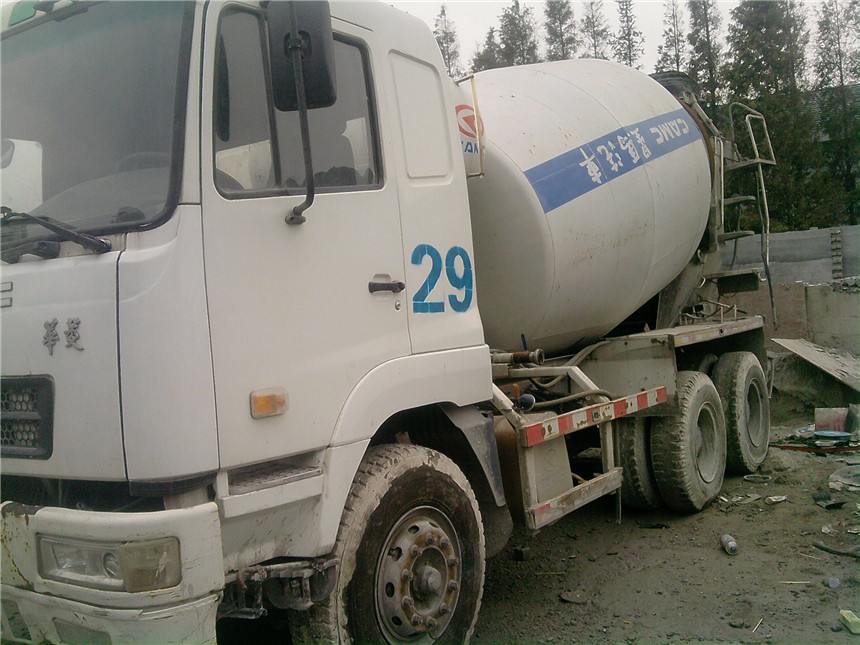 華菱攪拌車展示圖8