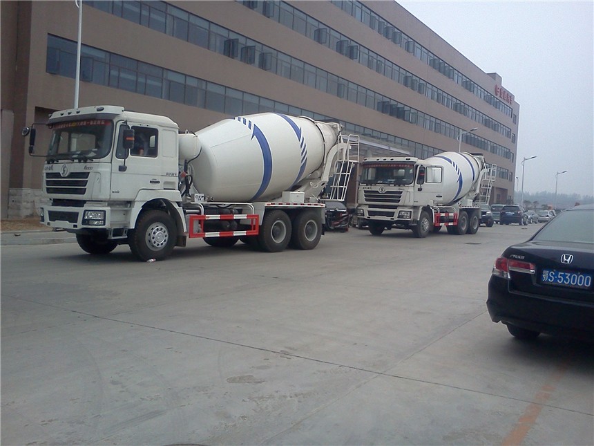 陜汽攪拌車展示圖4