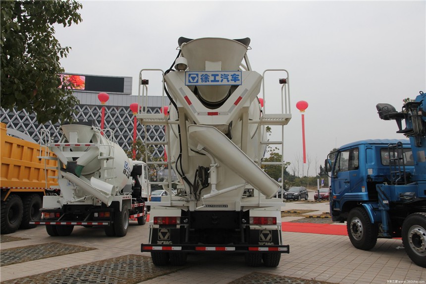 徐工攪拌車展示圖7