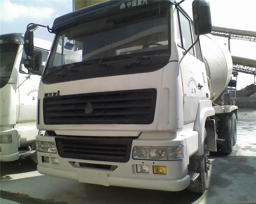 重汽攪拌車展示圖2