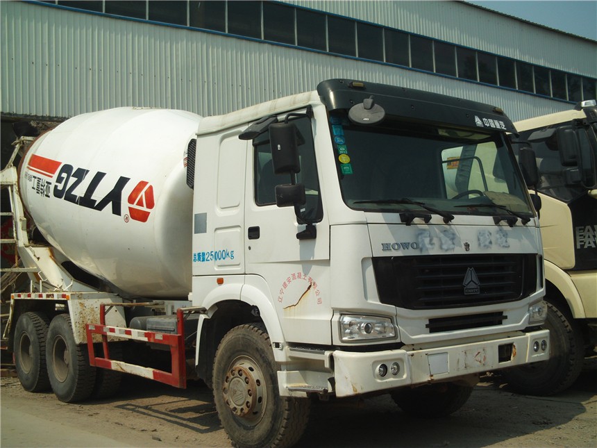 重汽攪拌車展示圖7
