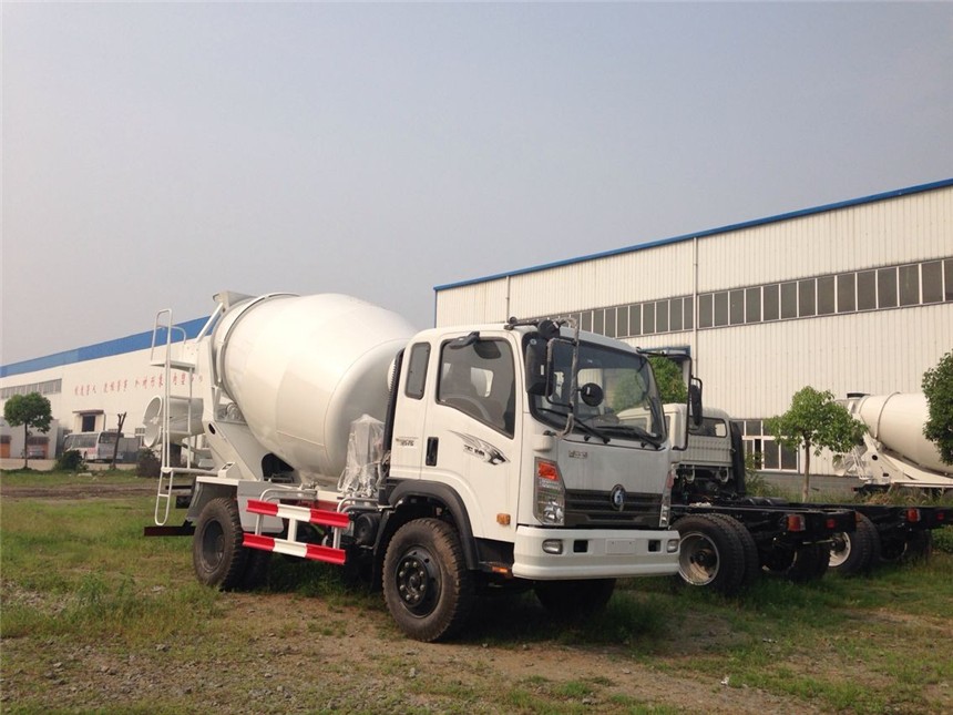 重汽攪拌車展示圖1
