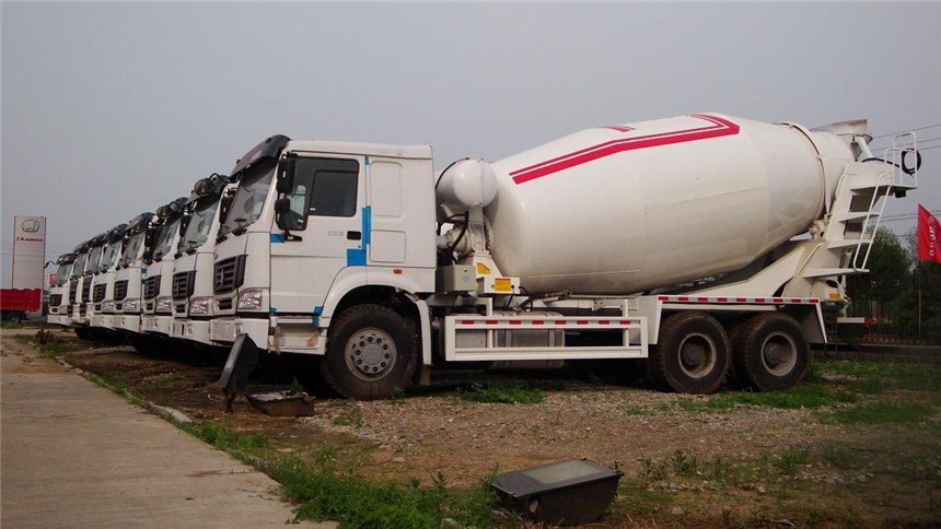 重汽攪拌車展示圖5