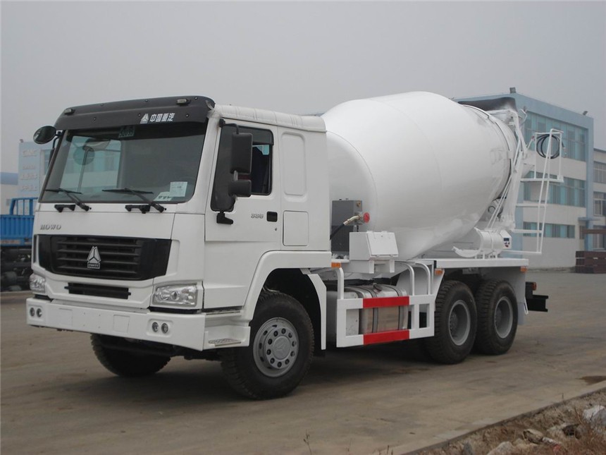 重汽攪拌車展示圖1