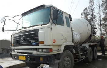 其他品牌攪拌車圖集